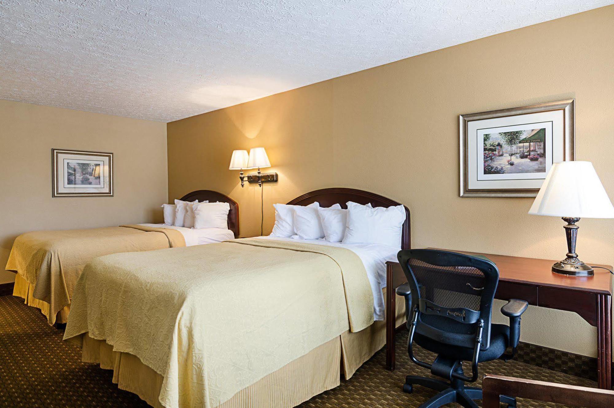 Quality Inn Lewisburg Exterior photo