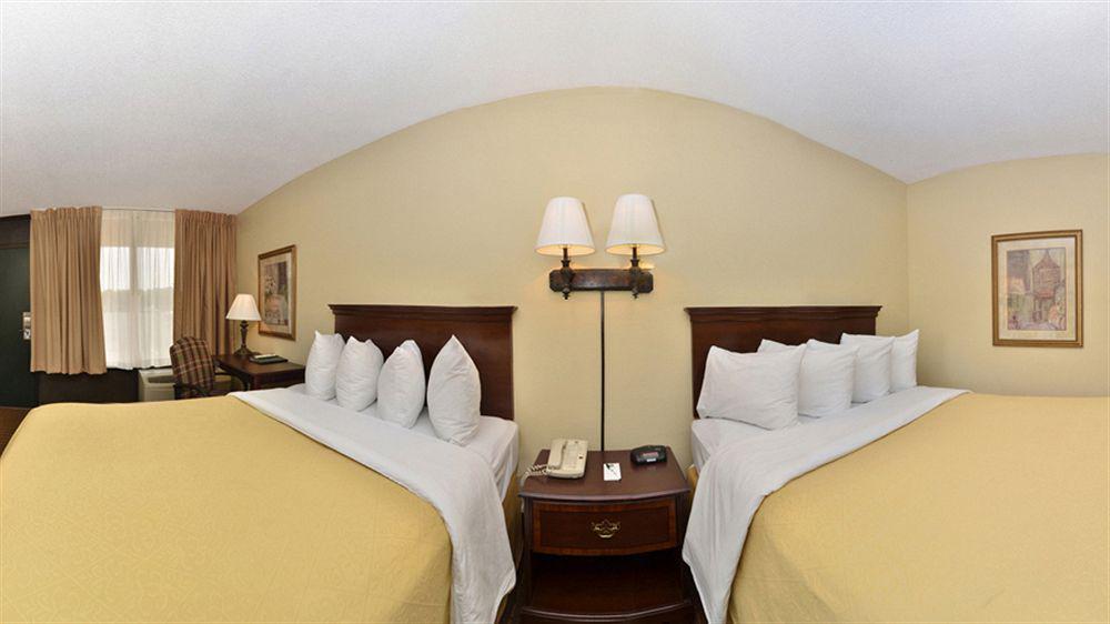 Quality Inn Lewisburg Exterior photo